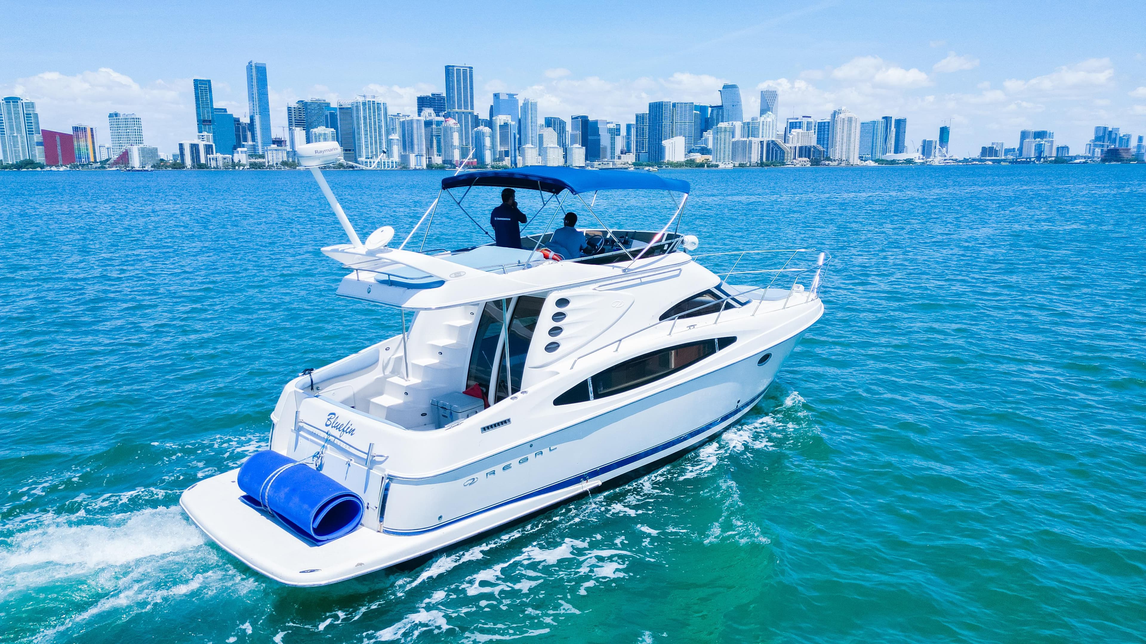 42FT REGAL - Photo 3